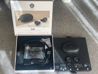 auriculares bluetooht bang & olufsen E8