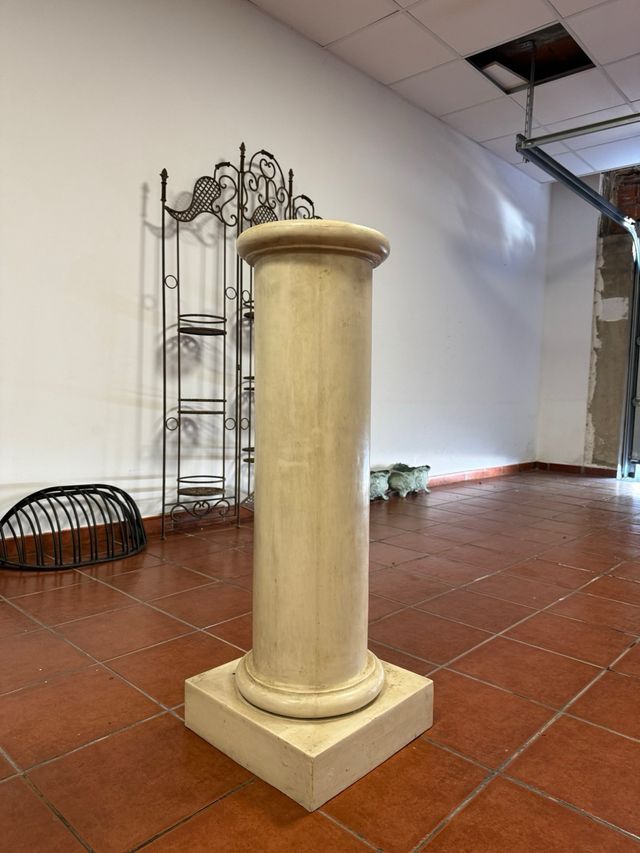 Pilar imitacion marmol