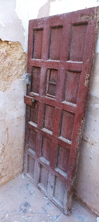 Puerta antigua de madera