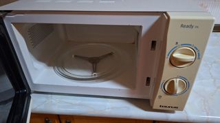 Microondas Taurus Ready Grill