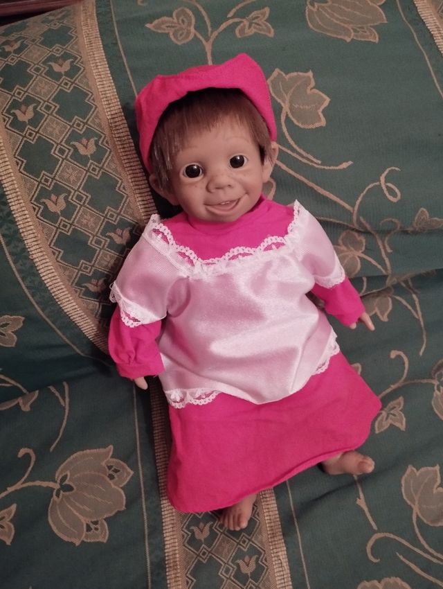 Vecchia bambola chierichetto