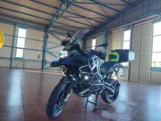 BMW 1200 adventure