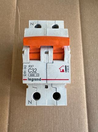 Interruptor Magneto Termico Legrand 10A