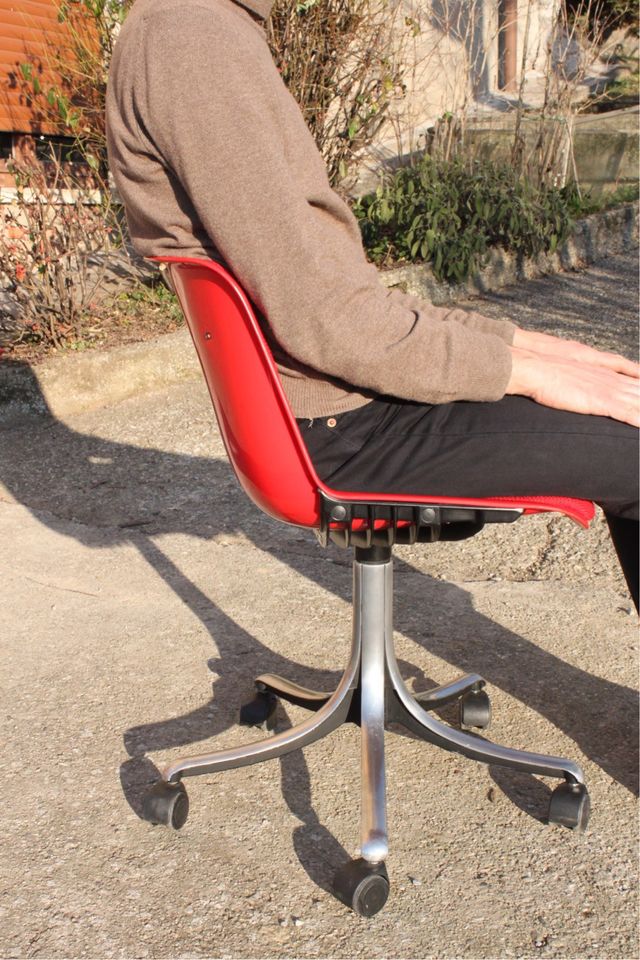 Modus, Tecno. Sedia girevole di Osvaldo Borsani