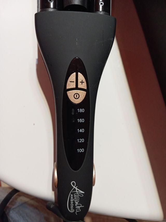 Moduladora Alessandra Ambrosio