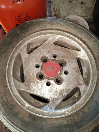 Llantas Ford 13 