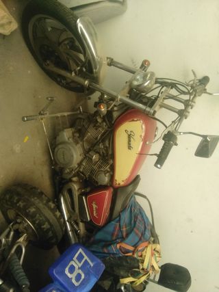 Vendo motos viejas.