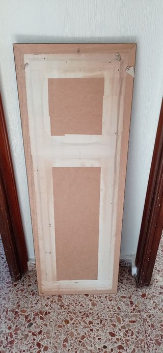 Espejo clásico con decoración