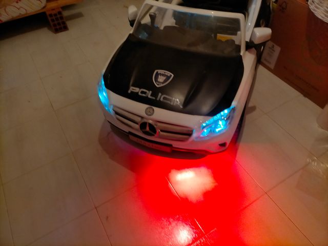 Coche mercedes a batería para niños