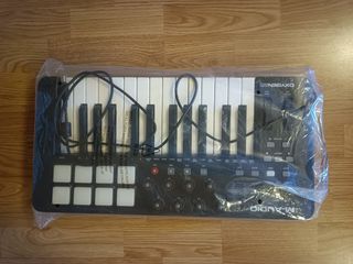 M-Audio MIDI Oxygen 25 teclado control