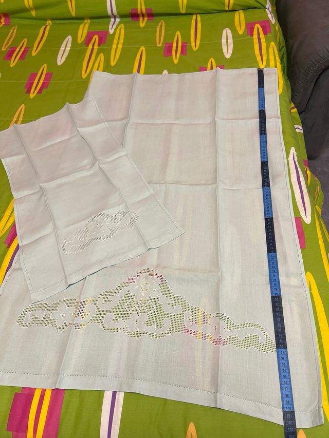 asciugamano + ospite