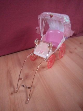 Coche de caballos Barbie