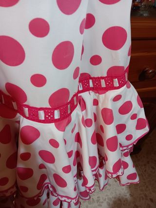 Traje de gitana lunares rosa y blanco 