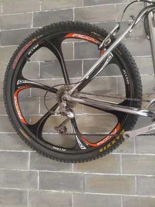 Bicicleta Sunn Vertik