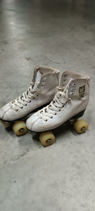 Patines 4 ruedas talla 39
