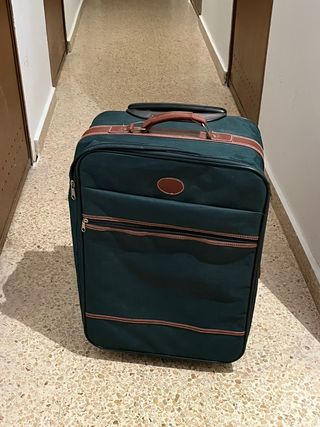 Maleta con ruedas