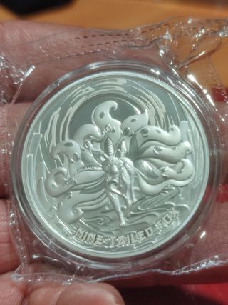 Moneda 1 Onza Plata ZORRO DE 9 COLAS