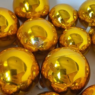 navidad / bolas doradas / años 70