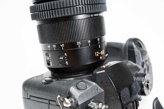 Objetivo LEICA f2.8-4 - 12-60m.m para Micro4/3