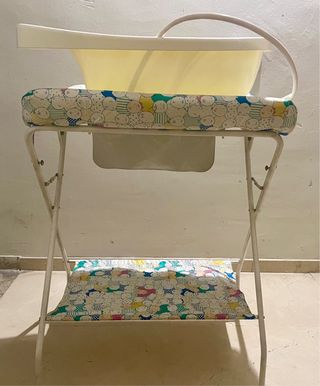 BAÑERA-CAMBIADOR-PARQUE