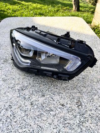 Faro LED derecho Mercedes CLA ORIGINAL