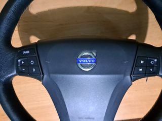 Volante Volvo v50