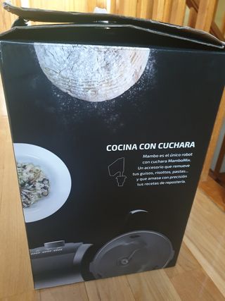 Robot cocina Cecotec sin usar