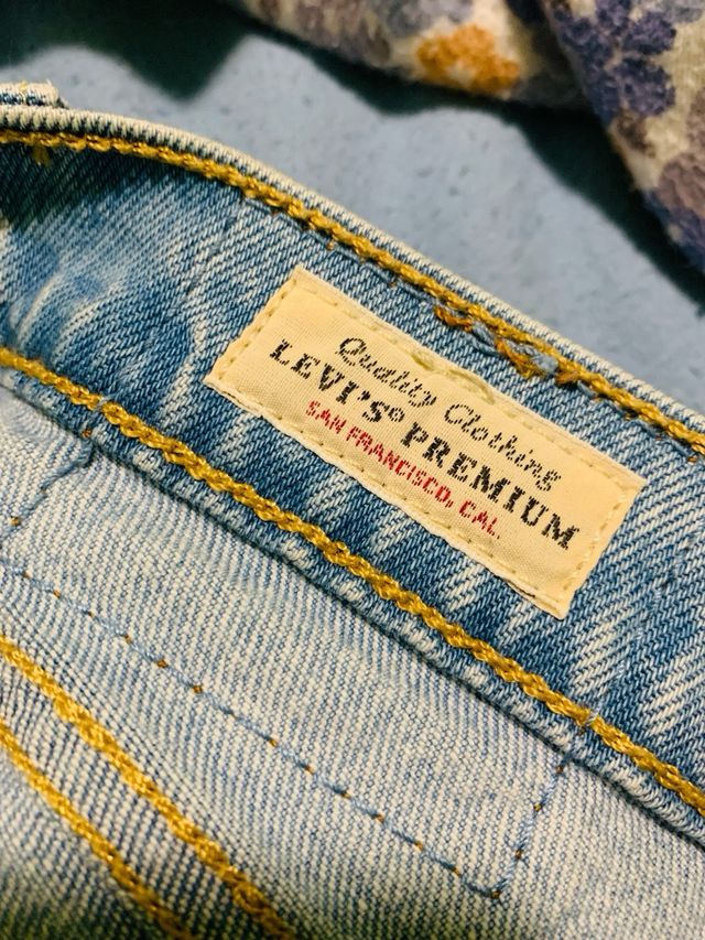 Pantalones vaqueros mujer LEVIS 501