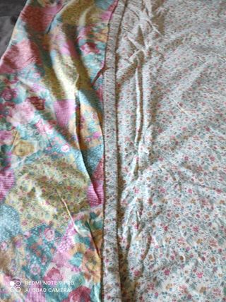 Plaid double face con tasca scalda piedi