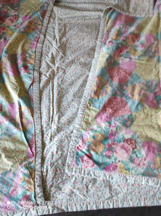 Plaid double face con tasca scalda piedi