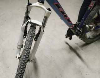 Bicicleta MTB marca BH