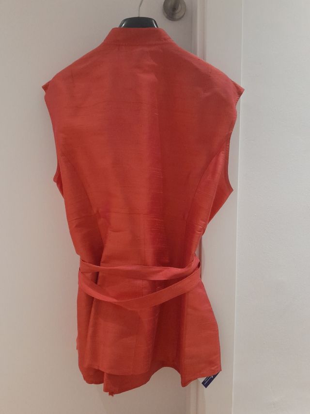 Blusa sin mangas de seda, premamá