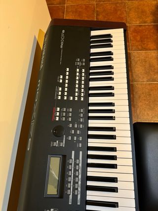 Sintetizador Yamaha MOXF8