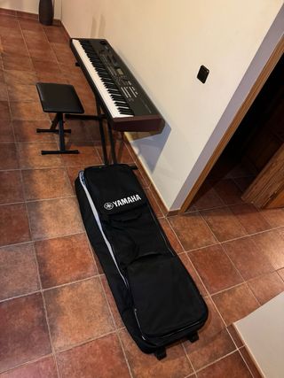 Sintetizador Yamaha MOXF8