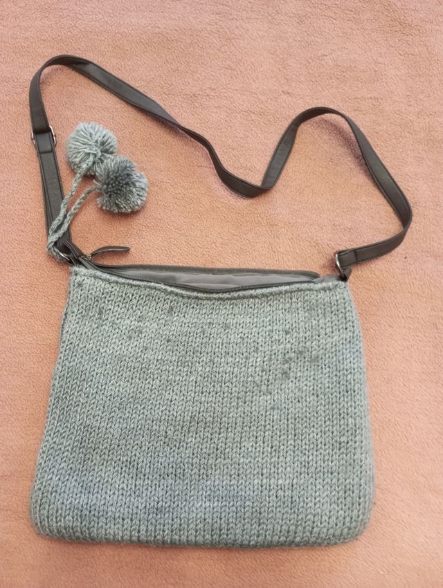 Bolso gris