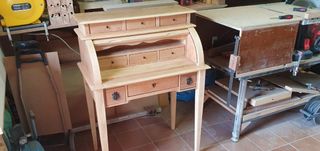 Restaurador de muebles.