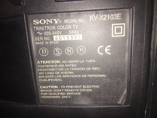 SONY Trinitron 21”
