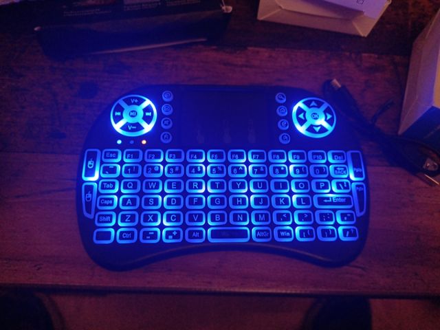 Teclado para smart TV, tablets, mov,...