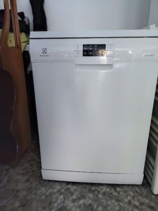 Lavavajillas ,se vende por no uso