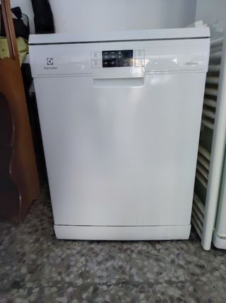 Lavavajillas ,se vende por no uso