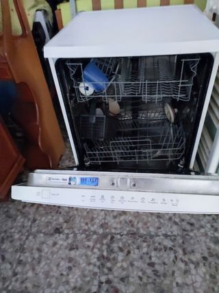 Lavavajillas ,se vende por no uso