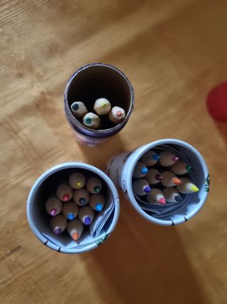 Contenitori matite e temperamatite