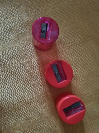 Contenitori matite e temperamatite