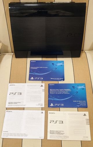 PlayStation®3 MODEL NO. CECH-4304A