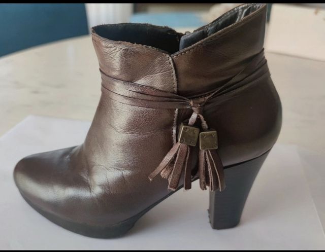 Botines marrones n37 piel