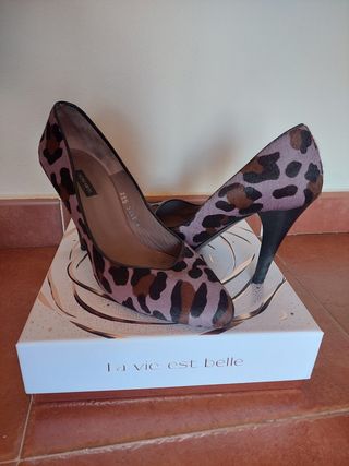 Zapatos tacón leopardo