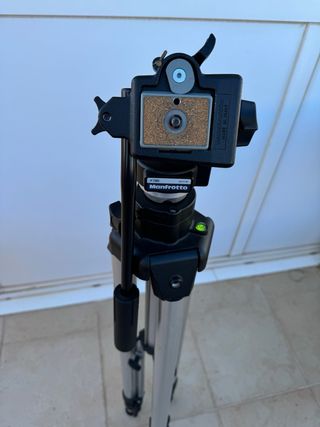 TRIPODE MANFROTTO PROFESIONAL CON ROTULA, NUEVO