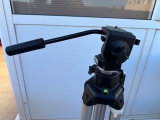 TRIPODE MANFROTTO PROFESIONAL CON ROTULA, NUEVO