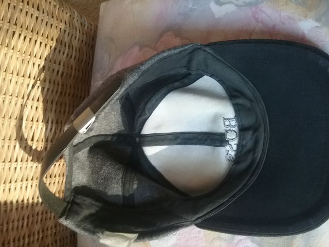 gorra lana Hugo Boss vintage,antigua
