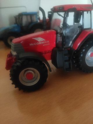 Mc cormick mtx tractor escala